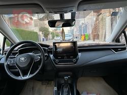 تۆیۆتا کۆرۆلا